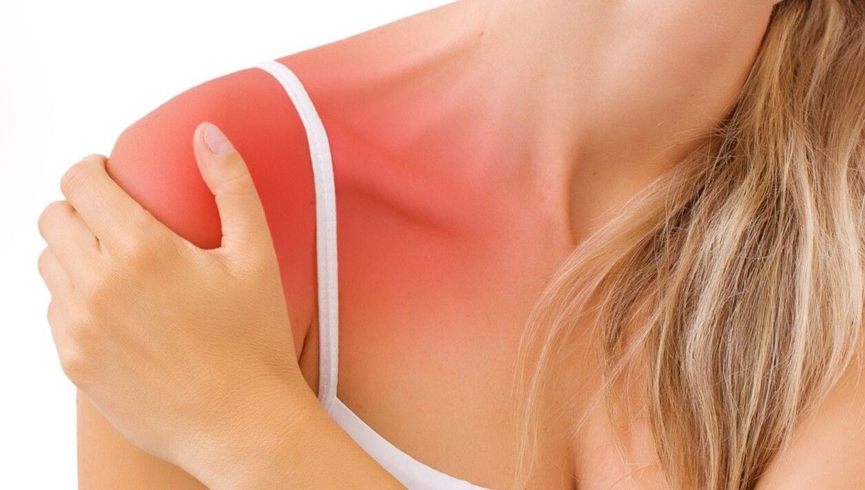 Douleur dans l'articulation de l'épaule due à l'arthrose